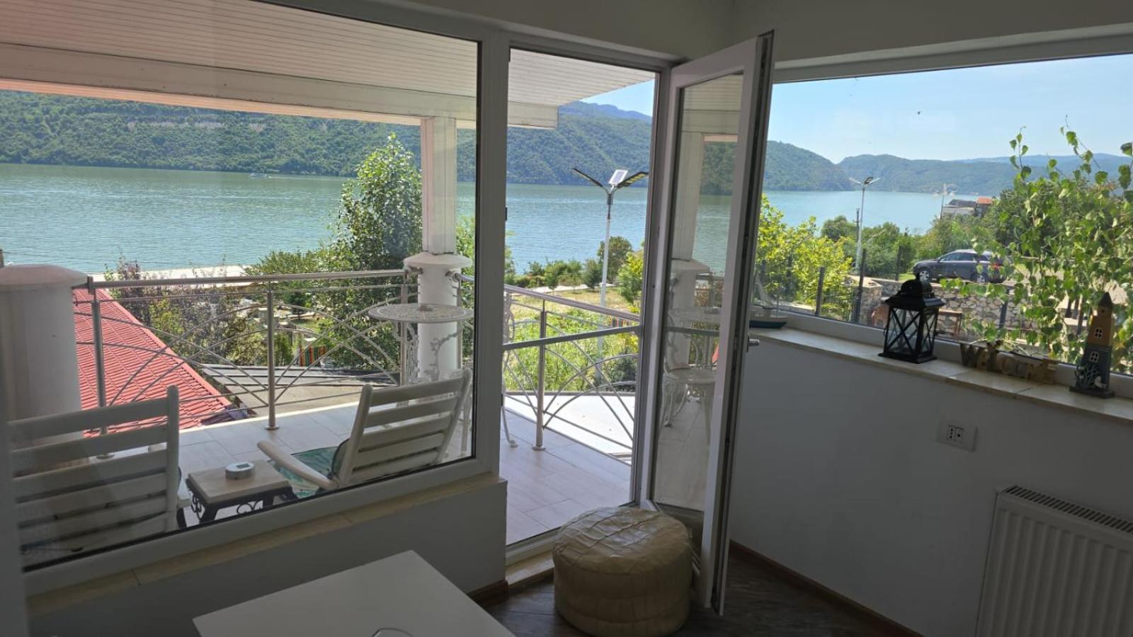 Casa Marina Ξενοδοχείο Ieşelniţa Εξωτερικό φωτογραφία
