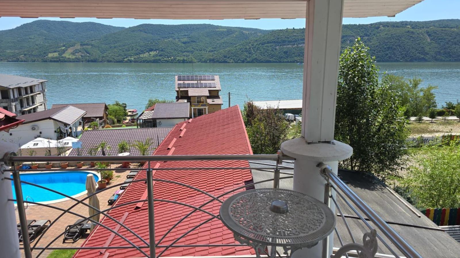 Casa Marina Ξενοδοχείο Ieşelniţa Εξωτερικό φωτογραφία