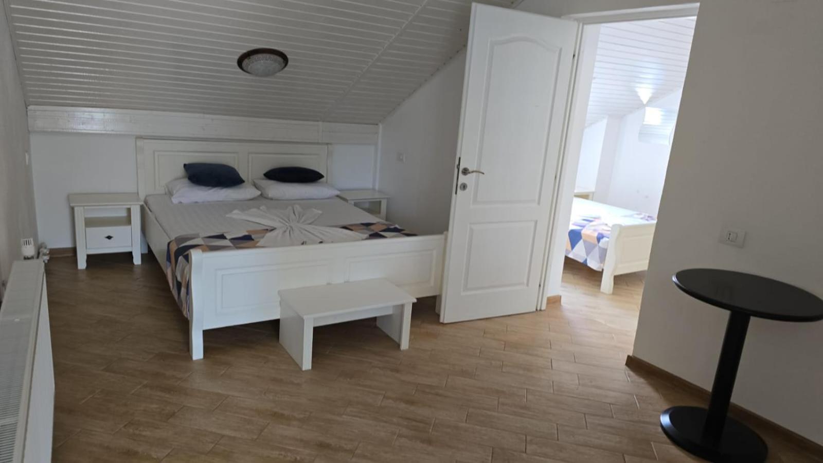 Casa Marina Ξενοδοχείο Ieşelniţa Εξωτερικό φωτογραφία