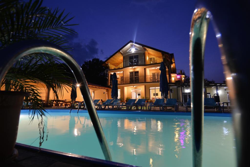 Casa Marina Ξενοδοχείο Ieşelniţa Εξωτερικό φωτογραφία