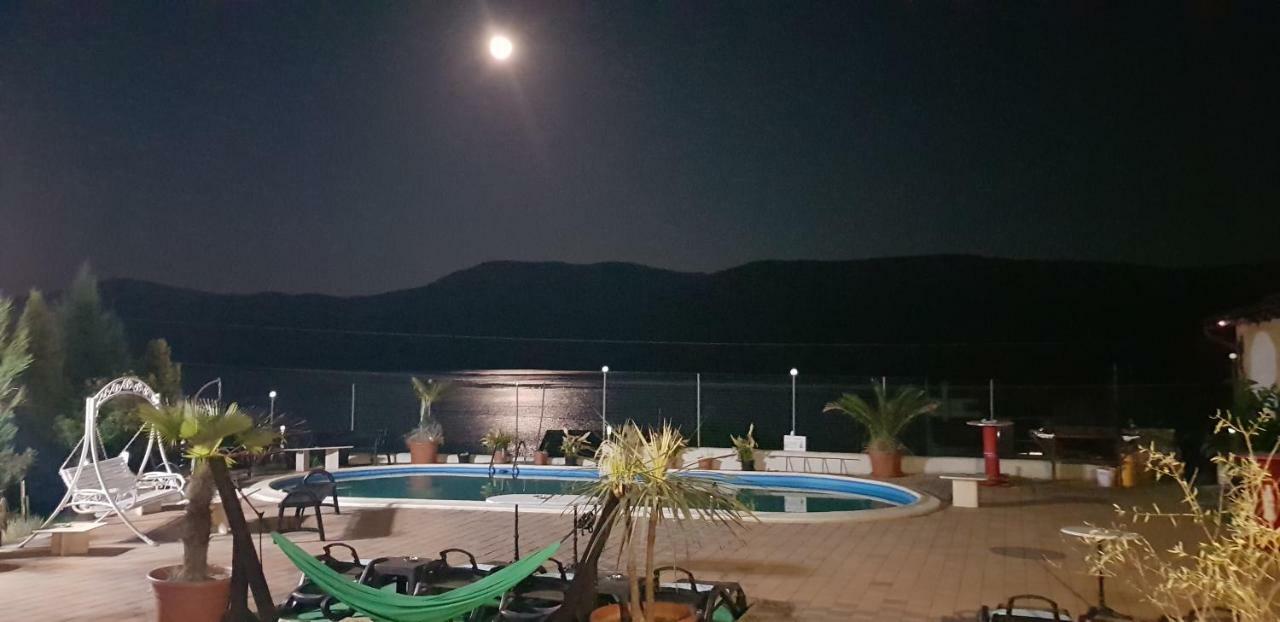 Casa Marina Ξενοδοχείο Ieşelniţa Εξωτερικό φωτογραφία